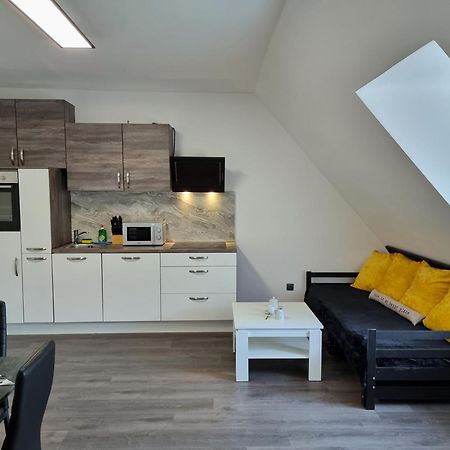Rentcenter79 Lejlighed Sankt Peter-Freienstein Eksteriør billede